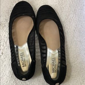 MICHAEL KORS FLAT SHOES